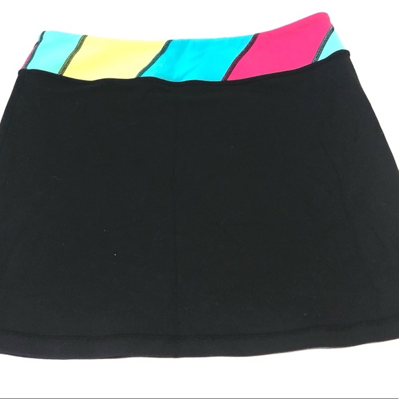 Iviva Athletic Skirt- Reversible - Picture 3 of 4